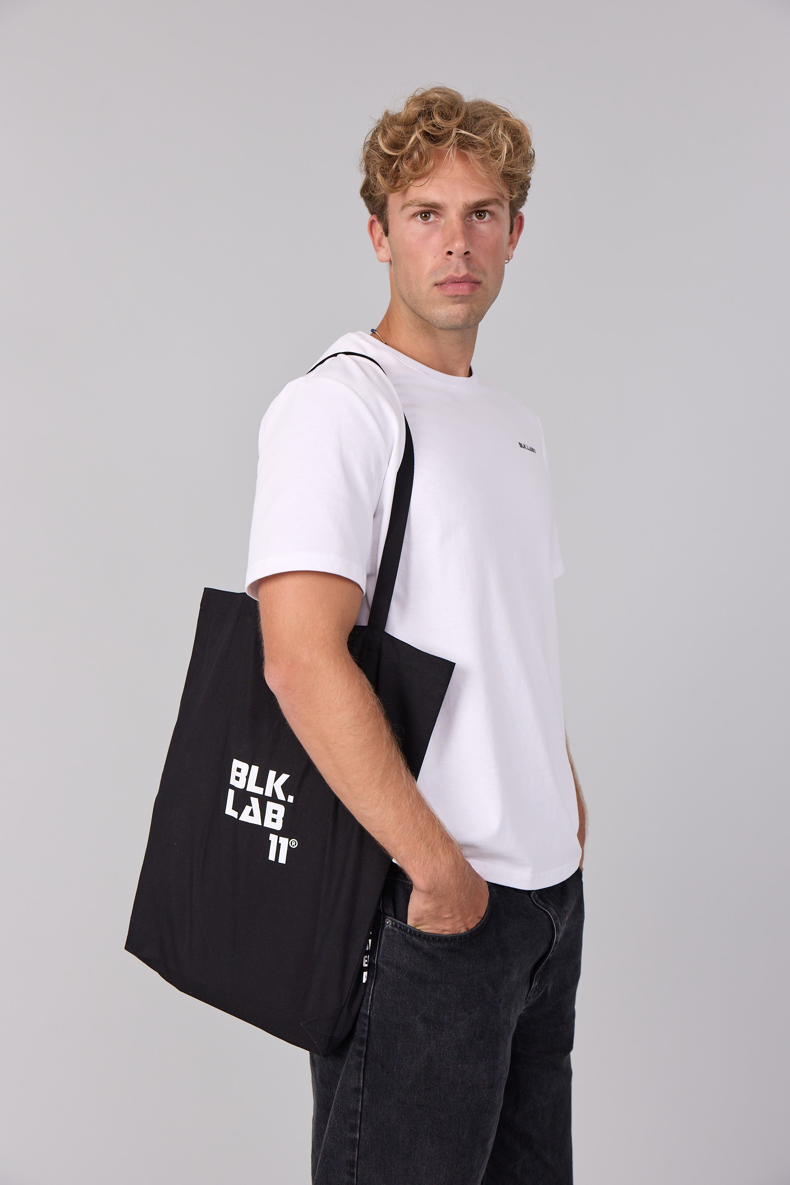 11MENU TOTE BAG