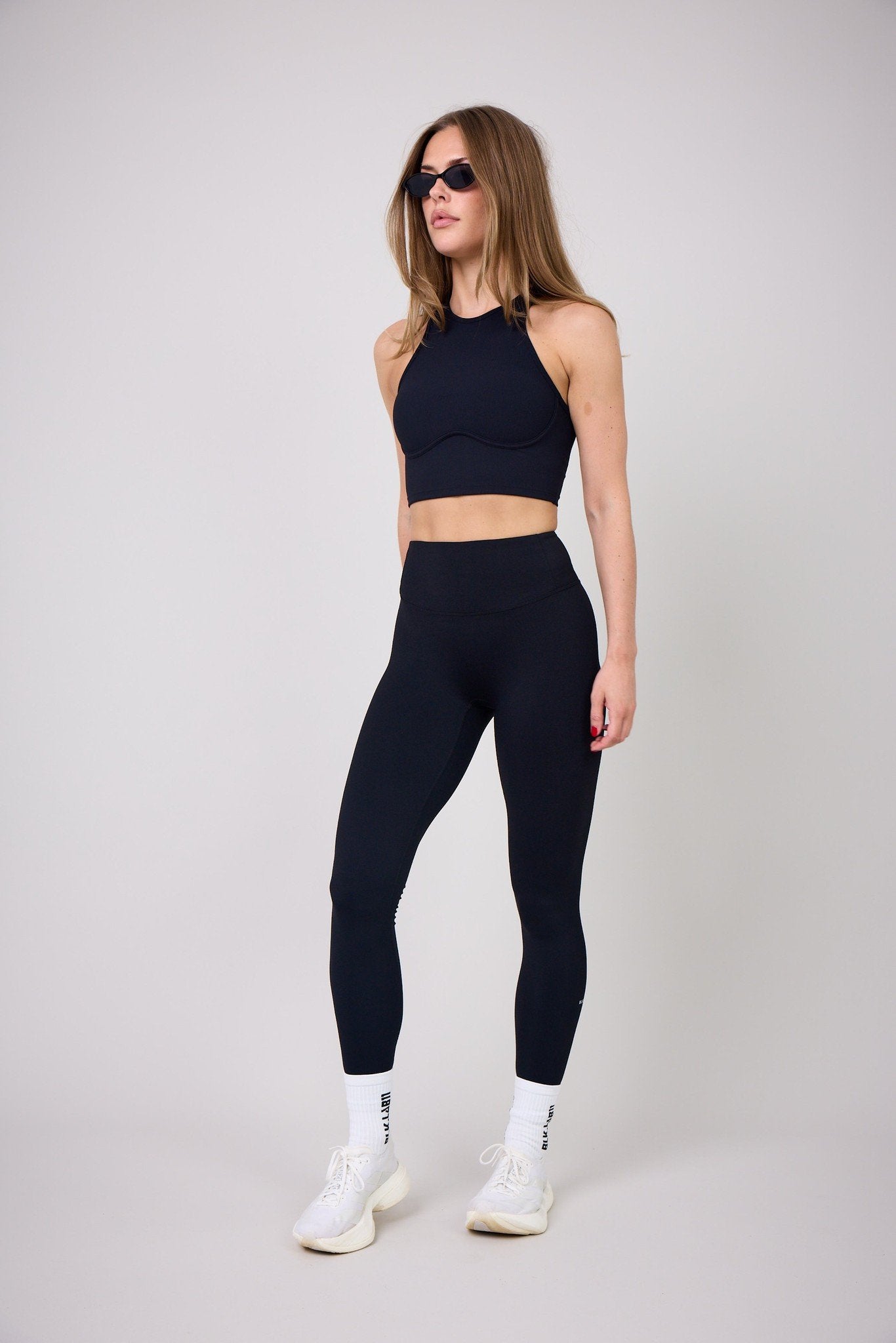 11ELEGANCE SPORTS BRA